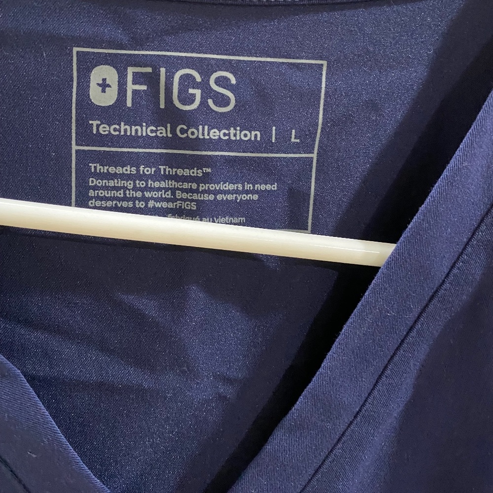 Figs Catarina One Pocket Scrub Top